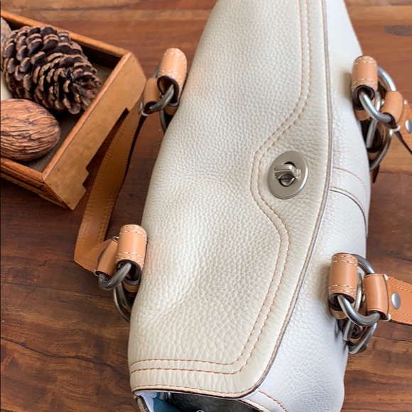 Coach Tote - Picture 6 of 11